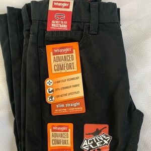 Wrangler Bottoms - Wrangler Jeans for Boys. Different sizes Regular Wrangler Bottoms - Wrangler Jeans for Boys. Different sizes Regular